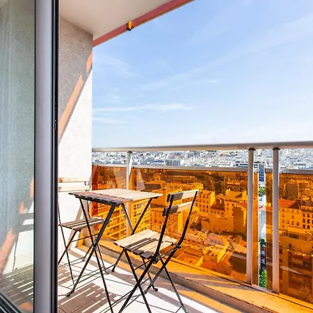 1bdr 4p Stunning Views In Canal St Martin *